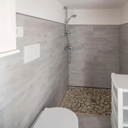 Lucia Apartment *